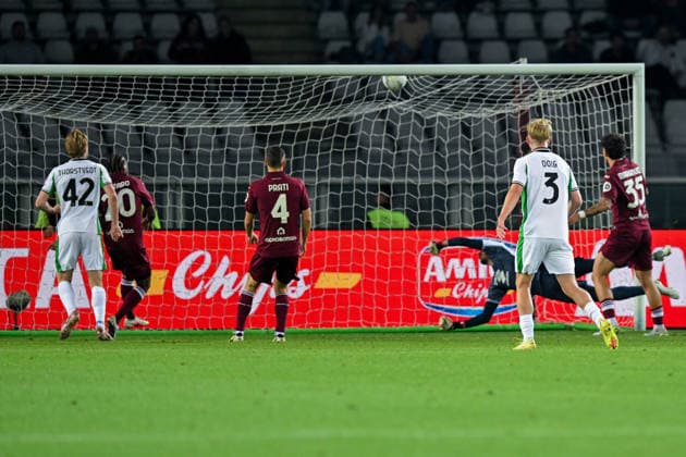Sassuolo™s Kristian Thorstvedt scores a goal during the Serie B soccer match between Torino and Sassuolo at the Stadio Olimpico di Torino, Italy - Friday, May 08, 2026. - Soccer .  Copyright: xTanoxPecoraro LaPressex