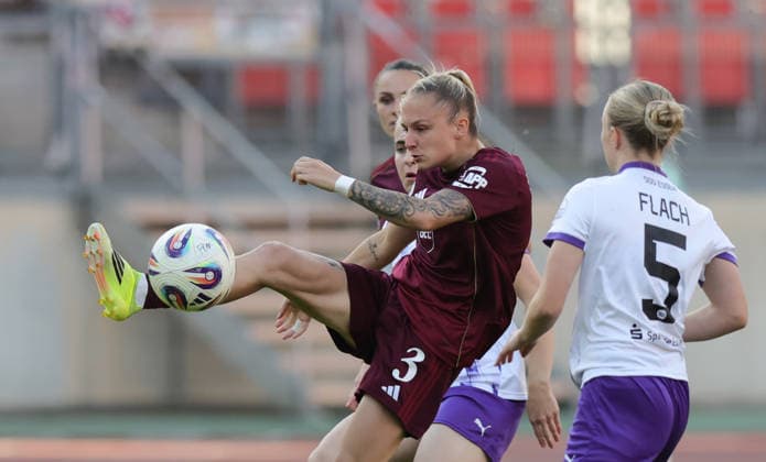 08 05 2026 Soccer Season 2025 2026 1 Womens Soccer Bundesliga 25 Matchday 1 FC Nürnberg FCN Club SGS Essen Sportfoto Zink DaMa xdaxmax Fany Proniez 3, 1 FC Nürnberg FCN Paula Flach 5, SGS Essen