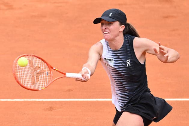 Internazionali BNL D Italia 2026 - Day Four Iga Natalia Swiatek of Poland competes against Catherine McNally of the United States during the Internazionali BNL d Italia Day Four at Foro Italico on May 8, 2026, in Rome, Italy. Rome Italy Italy  Copyright: xDomenicoxCippitellix originalFilename:cippitelli-itainter260508_npgQ7.jpg
