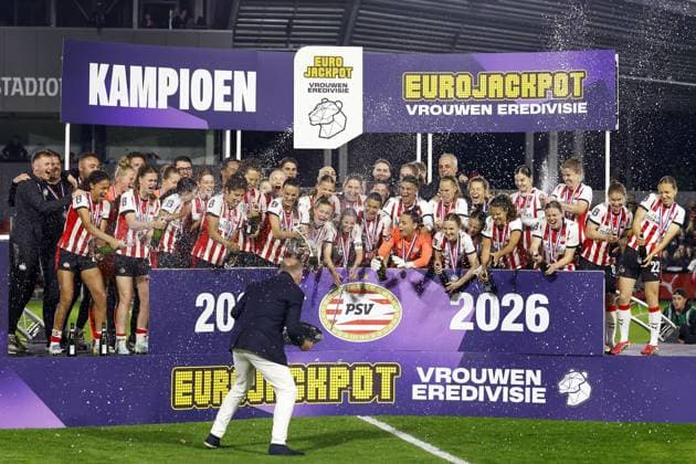 EINDHOVEN - PSV players with the championship trophy after the Women s Eredivisie match between PSV and ADO Den Haag at the TenCate stadium De Herdgang on May 8, 2026, in Eindhoven, the Netherlands. MAURICE VAN STEEN ANP Women s Eredivisie 2025-2026 xVIxANPxSportx xxANPxIVx 557816713 originalFilename: 557816713.jpg