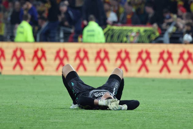 FOOTBALL : RC Lens vs FC Nantes - Ligue 1 J33 - 08 05 2026 DÃ ception de Anthony LOPES (FC Nantes) apres la dÃ faite te la rÃ lÃ gation en Ligue 2 lors du match RC Lens vs FC Nantes, Ligue 1 J33, stade Bollaert-Delelis, le 8 mai 2026 - photo Laurent Sanson PsnewZ  Copyright: xLaurentxSANSONx xPsnewZx