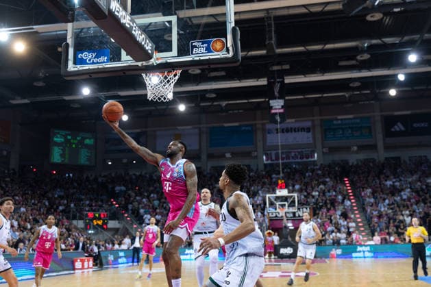 Jeff Garrett Jr Telekom Baskets Bonn, 04 Telekom Baskets Bonn vs VET CONCEPT Gladiators Trier, Basketball, easy Credit BBL, 33 Matchday, 2025 2026, 08 05 2026 Telekom Baskets Bonn vs VET CONCEPT Gladiators Trier, Basketball, easy Credit BBL, 33 Matchday, 2025 2026, 08 05 2026 Bonn Copyright: xEibner-Pressefoto GerhardxWingenderx EP_GWR