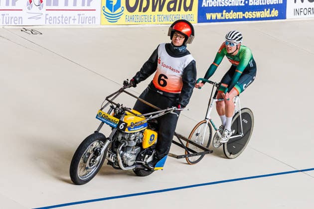 Constantin Lohse Chemnitz behind Rico Brush Erfurt, Pacemaker , 08 05 2026, Erfurt Germany , Track cycling, Stand-up race, Sparkasse Steher Grand Prix 2026 xprx