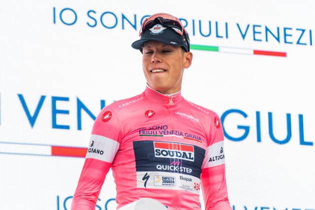109th Giro d Italia 2026 - Stage 1 Paul Magnier celebrates on the podium after winning the Leader jersey in the first stage of the 109th Giro d Italia in Burgas, Bulgaria, on May 8, 2026. Burgas Bulgaria  Copyright: xHristoxRusevx originalFilename:rusev-notitle260508_npatY.jpg