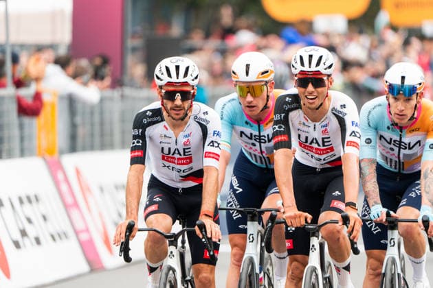 109th Giro d Italia 2026 - Stage 1 Adam Yates and other professional cyclists finish the first stage of the 109th Giro d Italia in Burgas, Bulgaria, on May 8, 2026. Burgas Bulgaria  Copyright: xHristoxRusevx originalFilename:rusev-notitle260508_npPGl.jpg