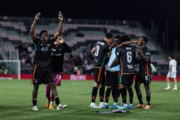 Venezia FC v Palermo FC - Serie B Venezia FC players celebrate their victory at the end of the Serie B football match between Venezia FC and Palermo FC at Pier Luigi Penzo Stadium in Venice, Italy, on May 8, 2026. Venezia Italy  Copyright: xEmanuelexComincinix originalFilename:comincini-veneziaf260508_npL5X.jpg