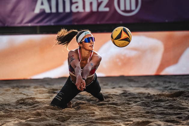 Beach volleyball women Allianz German Beach Tour 2026 Tourstop Düsseldorf 08 05 2026 Sophia Neuß jumps to the ball Düsseldorf Robert Lehr Ufer North Rhine-Westphalia Germany