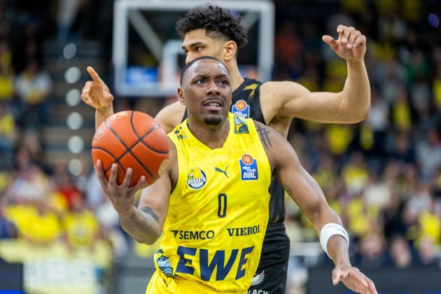 Oldenburg, Lower Saxony, DEU, 08 05 2026, Adrian Worthy Basketball Lions Braunschweig EWE Baskets Oldenburg vs Basketball Lions Braunschweig Basketball 1 Basketball Bundesliga Season 2025 2026, 33 Matchday, Grosse EWE Arena EWE Baskets Oldenburg vs Basketball Lions Braunschweig