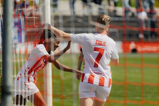 09.05.26, Women, Football, Google Pixel Frauen Bundesliga, Season 2025 2026, 1.FC Köln vs. Hamburger SV, Matchday 25 Lydia Andrade ( 17 - 1. FC Köln) goal celebration for the 1:0 with Anna-Lena Stolze ( 7 - 1. FC Köln) Cologne Franz-Kremer-Stadium NRW Deutschland