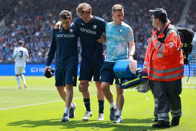 Soccer 2 Bundesliga 33 Matchday VfL Bochum Hannover 96 on 09 05 2026 at Vonovia Ruhrstadion in Bochum Mats Panneweg Bochum is led off the pitch injured DFL regulations prohibit any use of photographs as image sequences and or quasi video xJRx