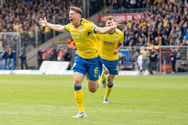 Germany Soccer, 2 Bundesliga, 33 Matchday 2025 26, Eintracht Braunschweig Dynamo Dresden on 09 05 in Braunschweig, Eintracht Stadion Goal 1 0 Florian Flick Eintracht Braunschweig 6 Cheers, joy, emotions, goal celebration Copyright: xSvenxHeidmannx