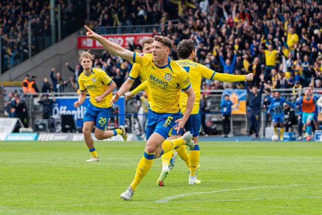 Braunschweig, Germany 09 May 2026 2 BL 2025 2026 Sp 33 Eintracht Braunschweig vs SG Dynamo Dresden In the picture Florian Flick Eintracht cheers after his goal for 1 0 DFL DFB regulations prohibit any use of photographs as image sequences and or quasi video Eintracht Stadion Niedersachsen Copyright: xFotostandx xKruczynskix