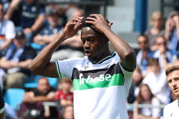 09 05 2026, xrekx, Fußball 2 Bundesliga, VfL Bochum Hannover 96 v l Mustapha Bundu Hannover 96 enttaeuscht, enttäuscht, schaut enttaeuscht, niedergeschlagen, disappointed DFL DFB REGULATIONS PROHIBIT ANY USE OF PHOTOGRAPHS as IMAGE SEQUENCES and or QUASI VIDEO Bochum