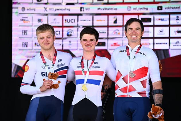 UCI Para Cycling Road World Cup: Round 3 Picture by Olly Hassell SWpix.com - 09 05 2026 - Cycling - UCI Para Cycling Road World Cup: Round 3 - Pescara, Abruzzo, Italy - Men T2 Road Race Podium - Calum O Neill (Great Britain) receives the Gold Medal, Felix Barrow (Great Britain) receives the Silver Medal and Dennis Connors (USA) receives the Bronze Medal Copyright: x xSWpix.comx(t axPhotographyxHubxLtd)xOllyxHassell SWpix.comx SWP-3030-14094