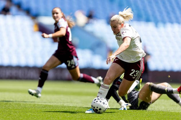 Aston Villa Women v Arsenal Women FC, Women s Super League GOAL scores 3-0 Arsenal Women forward Alessia Russo (23) scores during the Women s Super League match between Aston Villa Women and Arsenal Women FC at Villa Park, Birmingham, UK on 9 May 2026. Birmingham Villa Park West Midlands UK Editorial use only DataCo restrictions apply See www.football-dataco.com , Copyright: xManjitxNarotrax PSI-24225-0014