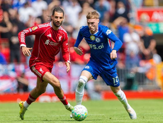 Football - FA Premier League - Liverpool FC v Chelsea FC LIVERPOOL, ENGLAND - Saturday, May 9, 2026: Liverpool s Dominik Szoboszlai and Chelsea s Cole Palmer (R) during the FA Premier League match between Liverpool FC and Chelsea FC at Anfield. (Photo by David Rawcliffe Propaganda) LIVERPOOL Anfield MERSEYSIDE ENGLAND  Copyright: xDavidxRawcliffex P2026-05-09-Liverpool_Chelsea-57