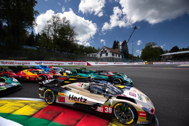 FIA WEC - 6 HOURS OF SPA-FRANCORCHAMPS 2026 38 BAMBER Earl (nzl), BOURDAIS SÃ bastien (fra), AITKEN Jack (gbr), Cadillac Hertz Team Jota, Cadillac V-Series.R 38, Hypercar, action, start of the race, depart, during the TotalEnergies 6 Hours of Spa-Francorchamps 2026, 2nd round of the 2026 FIA World Endurance Championship, from May 7 to 9, 2026 on the Circuit de Spa-Francorchamps in Stavelot, Belgium - Stavelot  Copyright: xAndrÃ xFerreirax