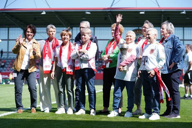 The first German champions of FC Bayern in front of the Google Pixel Womens Bundesliga match FC Bayern Munich Eintracht Frankfurt on 09 05 2026 Munich FC Bayern Campus Germany Germany