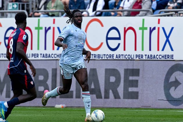 Udinese s Oumar Mickael Solet Bomawoko in action during the Serie A soccer match between Cagliari Calcio and Udinese at the Unipol Domus in Cagliari, Sardinia - Saturday 9th May. - Soccer  Copyright: xGianlucaxZuddas LaPressex