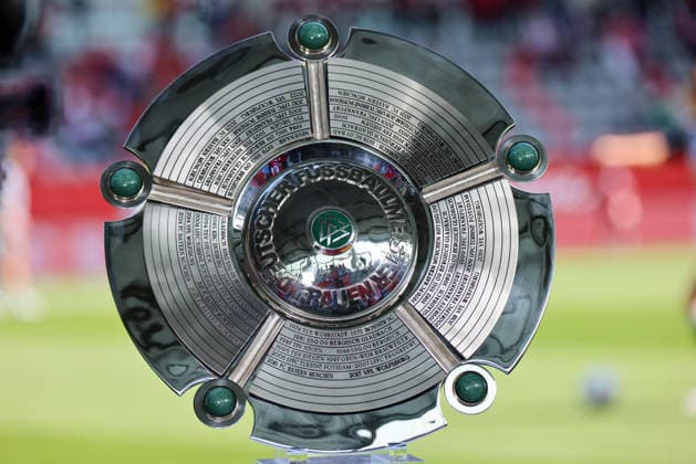Munich, Germany 09 May 2026 1 Womens Bundesliga 25 Matchday FC Bayern Munich vs Eintracht Frankfurt In the picture symbolic picture German womens soccer championship trophy 2025 26, which will be presented to the players of FC Bayern at the last home game today Copyright: HMBxMedia MadeleinexFantini