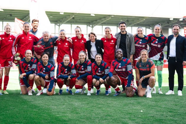 Munich, Germany 9th May 2026: Players of FC Bayer München before the Google Pixel Frauen Bundesliga game between FC Bayern München and Eintracht Frankfurt at FC Bayern Campus on May 9th, 2026 in Munich, Germany (Leonie Kiehl SPP) Copyright: xLeoniexKiehlx xSPPx spp-en-LeKiSp-SPP26_Leonie_20032026-1-11