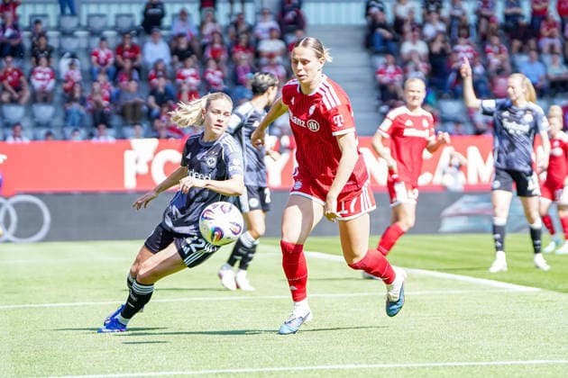 Nadine Riesen 22 Frankfurt and Klara Bühl 17 FC Bayern in action at the Google Pixel Womens Bundesliga match FC Bayern Munich Eintracht Frankfurt on 09 05 2026 Munich FC Bayern Campus Germany Germany Germany
