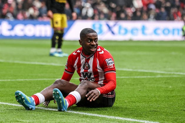 Premier League: Sunderland v Manchester United, ManU Noah Sadiki of Sunderland reacts to a missed chance on goal during the Premier League match Sunderland vs Manchester United at Stadium Of Light, Sunderland, United Kingdom on 09 May 2026 (Photo by Alfie Cosgrove News Images) Sunderland Stadium Of Light Tyne and Wear United Kingdom Copyright: xAlfiexCosgrove NewsxImagesx