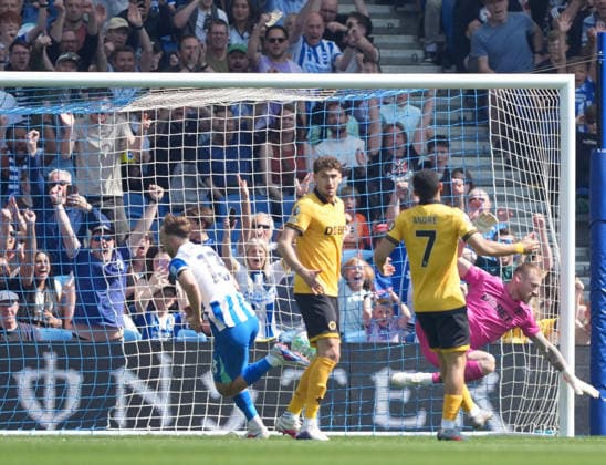 Brighton and Hove Albion v Wolverhampton, Premier League, Football, Amex Stadium, Brighton, UK - 09 May 2026 GOAL 1-0. Jack Hinshelwood of Brighton turns to celebrate after scoring the opening goal for Brighton within the first minutes of the game. Brighton Amex Stadium Brighton UK, UK NEWSPAPERS OUT Copyright: xSeanxRyanx