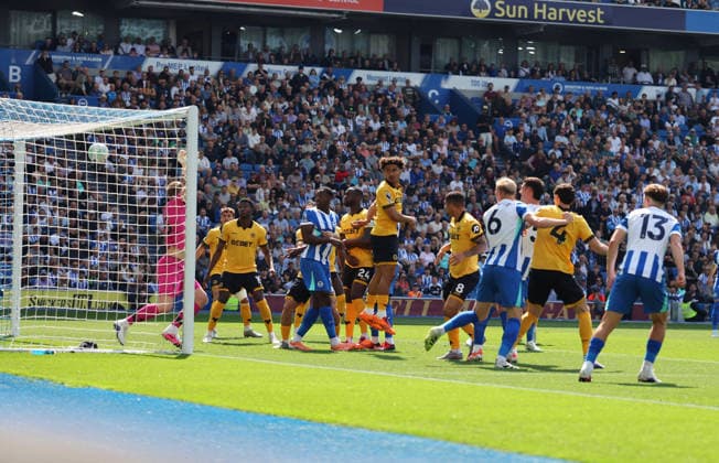 Football - 2025 2026 Premier League - Brighton & Hove Albion vs Wolverhampton Wanderers - The Amex - Saturday 9th May 2026 Lewis Dunk of Brighton heads in Brightons second goal during the Premier League match at the Amex Stadium COLORSPORT Shaun Boggust 