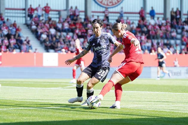 Sara Doorsoun 23 Frankfurt and Klara Bühl 17 FC Bayern in action at the Google Pixel Womens Bundesliga match FC Bayern Munich Eintracht Frankfurt on 09 05 2026 Munich FC Bayern Campus Germany Germany Germany