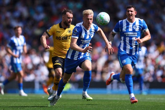 Brighton and Hove, England, 9th May 2026. Jan Paul van Hecke of Brighton and Hove Albion is fouled by Adam Armstrong of Wolverhampton Wanderers during the Brighton and Hove Albion vs Wolverhampton Wanderers Premier League match at the AMEX Stadium, Brighton and Hove. Picture credit should read: Paul Terry Sportimage EDITORIAL USE ONLY. No use with unauthorised audio, video, data, fixture lists, club league logos or live services. Online in-match use limited to 120 images, no video emulation. No use in betting, games or single club league player publications. SPI_024_PT_Brighton_Wolves SPI-4789-0024