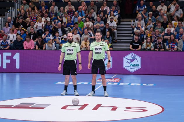HSG Blomberg Lippe GER vs Thueringer HC GER Handball, 1 Handball Bundesliga Women, Semifinal, Match 3, 9 5 2026, Season 2025 2026, Blomberg Marcus Hurst Referee and Mirko Krag Referee Blomberg Sporthalle an der Ulmenallee Germany