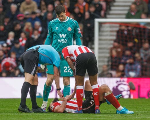 9th May 2026; Stadium of Light, Sunderland, England; Premier League Football, Sunderland versus Manchester United, ManU Omar Alderete of Sunderland down with a knock WMxSportsxMedia