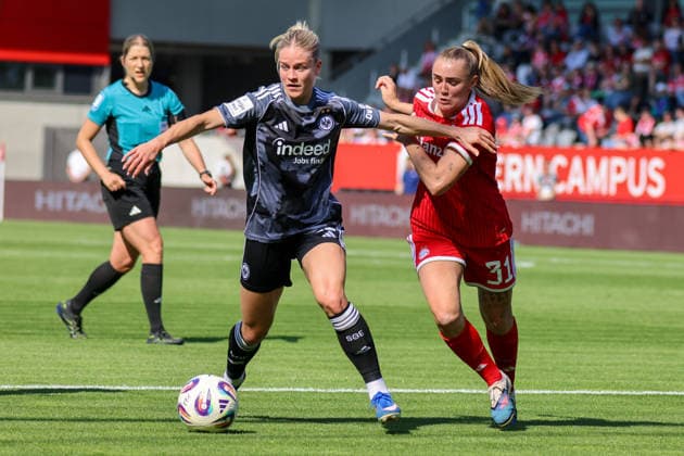 Munich, Germany 09 May 2026 1 Womens Bundesliga 25 Matchday FC Bayern Munich vs Eintracht Frankfurt In the picture from left in the duel Nadine Riesen SGE and Georgia Stanway FCB Copyright: HMBxMedia MadeleinexFantini