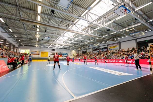 Symbolic picture, overview interior view of Sporthalle Ulmenallee during the match GER, HSG Blomberg Lippe vs Thueringer HC, Handball, 1 Bundesliga Women, Play Offs, Semi-final, Match 3, 09 05 2026 GER, HSG Blomberg Lippe vs Thueringer HC, Handball, 1 Bundesliga Women, Play Offs, Semi-final, Match 3, 09 05 2026 Blomberg Copyright: xEibner-Pressefoto JanxRollingerx EP_JSK