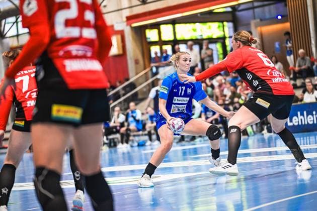 Scene with Lynn Holtman 17 Sport Union Neckarsulm and 6 BSV Sachsen Zwickau Scene with Lynn Holtman 17 Sport Union Neckarsulm and 6 BSV Sachsen Zwickau Copyright: xspeedshotx