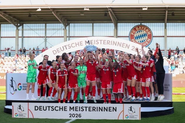 Football, Women, 1st BL, FC Bayern Munich celebrates winning the championship