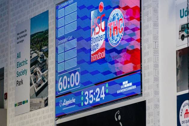 Final score 35 24 on a scoreboard in the Sporthalle Ulmenallee GER, HSG Blomberg Lippe vs Thueringer HC, Handball, 1 Bundesliga Women, Play Offs, Semi-final, Match 3, 09 05 2026 GER, HSG Blomberg Lippe vs Thueringer HC, Handball, 1 Bundesliga Women, Play Offs, Semi-final, Match 3, 09 05 2026 Blomberg Copyright: xEibner-Pressefoto JanxRollingerx EP_JSK