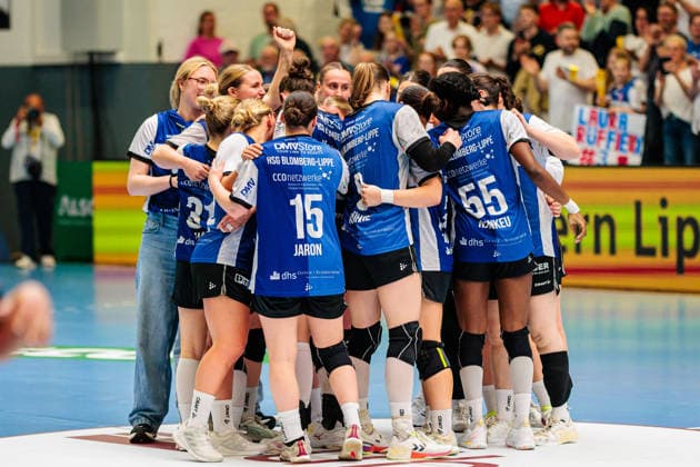 Team HSG Blomberg Lippe celebrating after 35 24 victory GER, HSG Blomberg Lippe vs Thueringer HC, Handball, 1 Bundesliga Women, Play Offs, Semifinal, Game 3, 09 05 2026 GER, HSG Blomberg Lippe vs Thueringer HC, Handball, 1 Bundesliga Women, Play Offs, Semifinal, Game 3, 09 05 2026 Blomberg Copyright: xEibner-Pressefoto JanxRollingerx EP_JSK