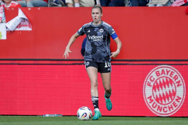 09.05.2026, xgrfx, Fussball Google Pixel Frauen-Bundesliga, FC Bayern Muenchen - Eintracht Frankfurt v.l. Laura Freigang (Eintracht Frankfurt) (DFL DFB REGULATIONS PROHIBIT ANY USE OF PHOTOGRAPHS as IMAGE SEQUENCES and or QUASI-VIDEO) Muenchen *** 09 05 2026, xgrfx, Soccer Google Pixel Women Bundesliga, FC Bayern Muenchen Eintracht Frankfurt v l Laura Freigang Eintracht Frankfurt DFL DFB REGULATIONS PROHIBIT ANY USE OF PHOTOGRAPHS as IMAGE SEQUENCES and or QUASI VIDEO Muenchen