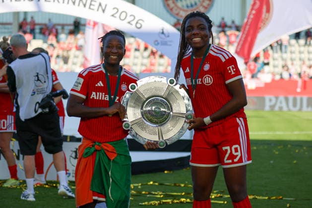 Munich, Germany 09 May 2026 1 Womens Bundesliga 25 Matchday FC Bayern Munich vs Eintracht Frankfurt In the picture from left the second Edna Imade FCB with the championship trophy in her hand Copyright: HMBxMedia MadeleinexFantini