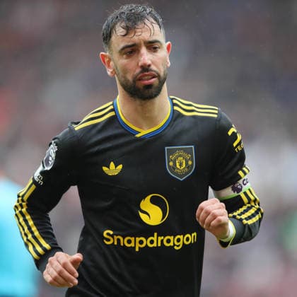 Sunderland v Manchester United, ManU Premier League Bruno Fernandes of Manchester United during the Premier League match between Sunderland and Manchester United at the Stadium Of Light, Sunderland, UK on 9 May 2026. Sunderland Stadium Of Light Tyne and Wear UK Editorial use only DataCo restrictions apply See www.football-dataco.com , Copyright: xAlunxRobertsx PSI-24233-0044