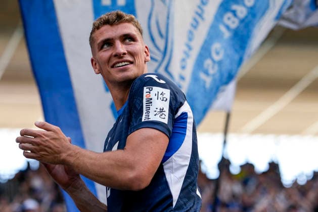 Grischa Prömel (Hoffenheim, 6), Spieler der TSG 1899 Hoffenheim, Jubel nach dem Schlusspfiff, Freude über den Sieg, Sieger, Gewinner, jubelt, jubeln, fröhlich, positiv, freut sich, freuen, optimistisch, Highlight, Einzelbild, Einzelfoto, Aktion, Action, 09.05.2026, Sinsheim (Deutschland), Fussball, Bundesliga, TSG 1899 Hoffenheim - SV Werder Bremen, DFB DFL REGULATIONS PROHIBIT ANY USE OF PHOTOGRAPHS AS IMAGE SEQUENCES AND OR QUASI-VIDEO. *** Grischa Prömel Hoffenheim, 6 , TSG 1899 Hoffenheim player, cheering after the final whistle, joy about the victory, winner, winners, cheers, cheering, cheerful, positive, rejoicing, rejoicing, optimistic, highlight, single image, single photo, action, action, 09 05 2026, Sinsheim Germany , football, Bundesliga, TSG 1899 Hoffenheim SV Werder Bremen, DFB DFL REGULATIONS PROHIBIT ANY USE OF PHOTOGRAPHS AS IMAGE SEQUENCES AND OR QUASI VIDEO xozx
