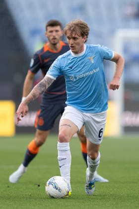 SS Lazio v FC Internazionale - Serie A Enilive Nicolo Rovella of SS Lazio in action during the serie Serie A Enilive match between SS Lazio and FC Internazionale at Olimpico on May 09, 2026 in Rome, Italy Rome Stadio Olimpico Lazio Italy Copyright: xGiuseppexMaffiax 260509_SerieA_Lazio-Inter_GM_05301