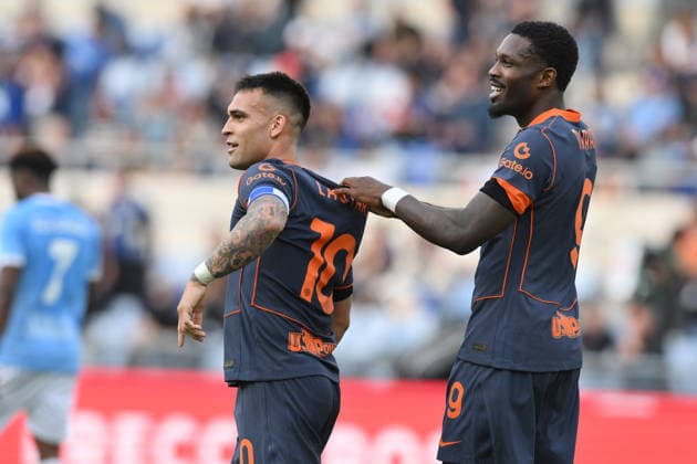 Foto IPP Roberto Ramaccia Roma 9 5 2026 Campionato di Calcio Serie A 2025 2026 Lazio vs Inter Nella foto Lautaro Martinez of FC Inter celebrates with Marcus Thuram of FC Inter after scoring goal in the 44th minute for 0-1 Italy Photo Press - World Copyright Roma italy Italia ITALY  Copyright: xR4924_italyphotopressx