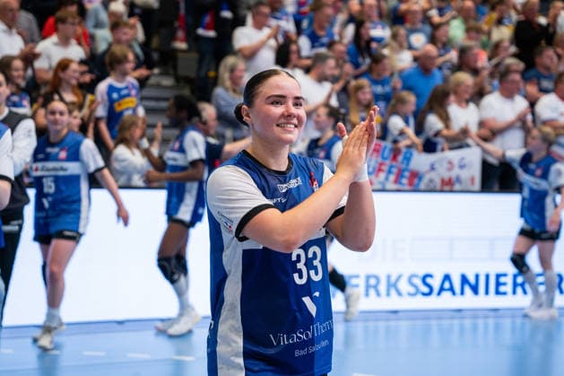 HSG Blomberg Lippe GER vs Thueringer HC GER Handball, 1 Handball Bundesliga Women, Semifinal, Game 3, 9 5 2026, Season 2025 2026, Blomberg Elin Magnusdottir HSG Blomberg Lippe, 33 is happy after the victory against Thueringer HC GER and the entry into the final Blomberg Sporthalle an der Ulmenallee Germany