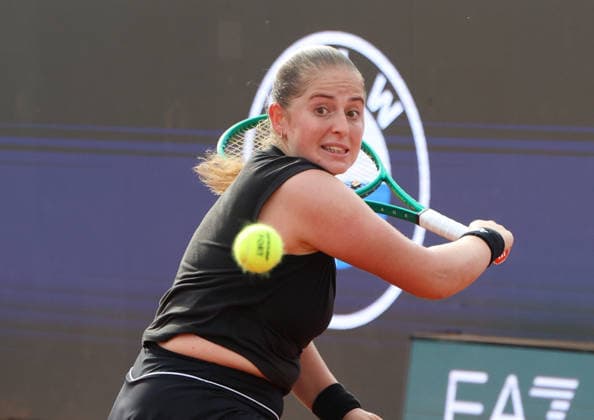 May 9, 2026, Rome, Lazio, Italy: JELENA OSTAPENKO of Latvia during the match against Q. Zheng of China in the third round of tennis tournament WTA, Tennis Damen 1000 Internazionali BNL Dâ€⠢Italia, Rome, Italy. Ostapenko won 4:6, 6:4, 6:4. Tennis, Internazionali BNL Dâ€⠢Italia 2026 - Jelena Ostapenko 4:6, 6:4, 6:4 - ZUMAc278 20260509_zsp_c278_057 Copyright: xMarcinxCholewinskix