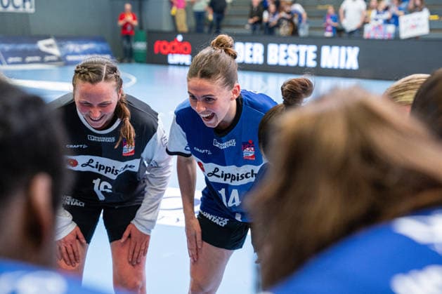 HSG Blomberg Lippe GER vs Thueringer HC GER Handball, 1 Handball Bundesliga Women, Semifinal, Game 3, 9 5 2026, Season 2025 2026, Blomberg The players of HSG Blomberg Lippe GER celebrate after the victory against Thueringer HC GER and the entry into the final In the picture Ona Vegue HSG Blomberg Lippe, 14 Blomberg Sporthalle an der Ulmenallee Germany