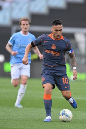 IPA84520861 - Lautaro Martinez of FC Inter seen in action during the match of 38th day of the Serie A Championship between S.S. Lazio and F.C. Inter at the Olimpico Stadium on May 9, 2026 in Rome, Italy. during SS Lazio vs Inter - FC Internazionale, Italian soccer Serie A match in Rome, Italy, May 09 2026  Copyright: xRobertoxRamaccia IPAxSportx xx 84520861