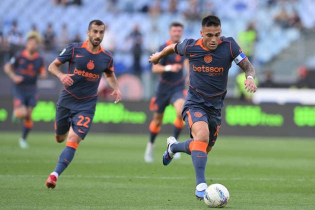 IPA84520862 - Lautaro Martinez of FC Inter seen in action during the match of 38th day of the Serie A Championship between S.S. Lazio and F.C. Inter at the Olimpico Stadium on May 9, 2026 in Rome, Italy. during SS Lazio vs Inter - FC Internazionale, Italian soccer Serie A match in Rome, Italy, May 09 2026  Copyright: xRobertoxRamaccia IPAxSportx xx 84520862